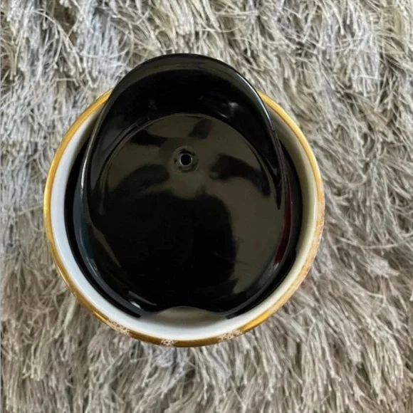 Starbucks 2013 Alice + Olivia - Picture 3 of 6